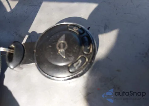 2008 Mini Cooper z USA, uszkodzony, nr VIN WMWMF33558TT66374